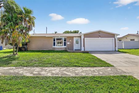 1055 NW 66th Ave, Margate, Florida 33063, USA