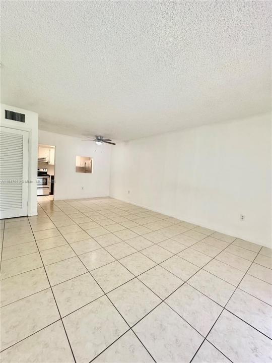 6530 Lake Patricia Dr E13, Miami Lakes, 佛罗里达州 33014, 美国