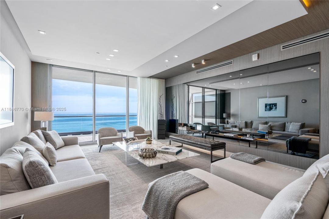 9349 Collins Ave 605, Surfside, Floride 33154, États-Unis