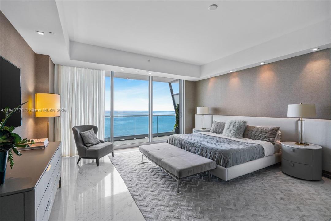 9349 Collins Ave 605, Surfside, Floride 33154, États-Unis
