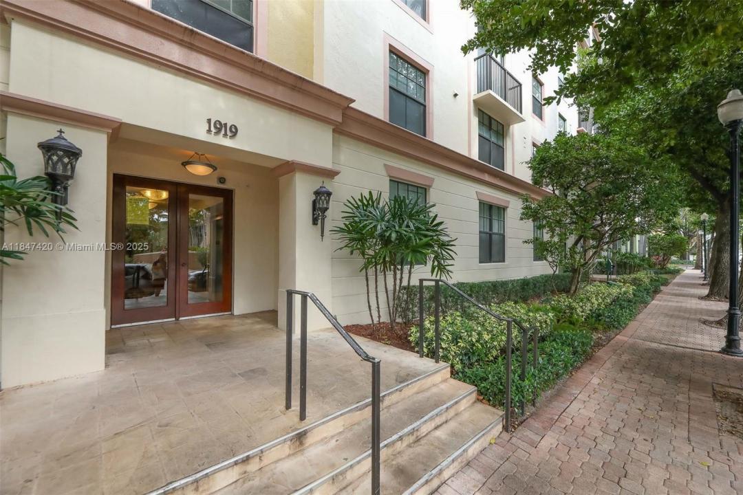 1919 Van Buren St 517A, Hollywood, Florida 33020, Amerika Birleşik Devletleri