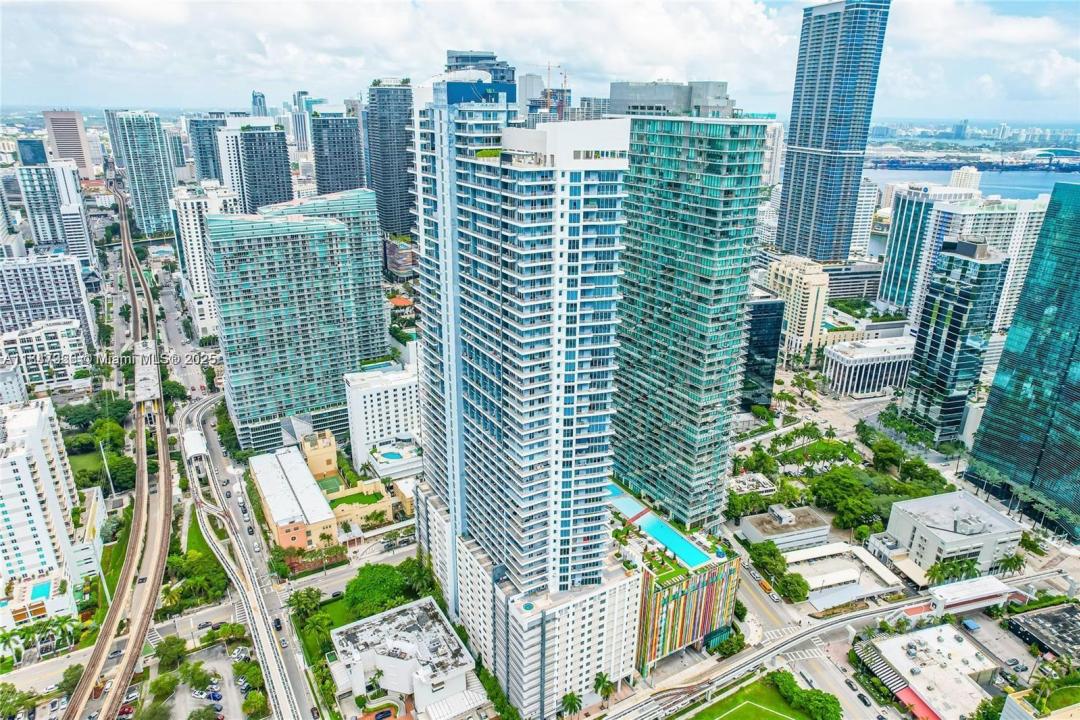 60 SW 13th St 1605, Miami, Flórida 33130, Estados Unidos