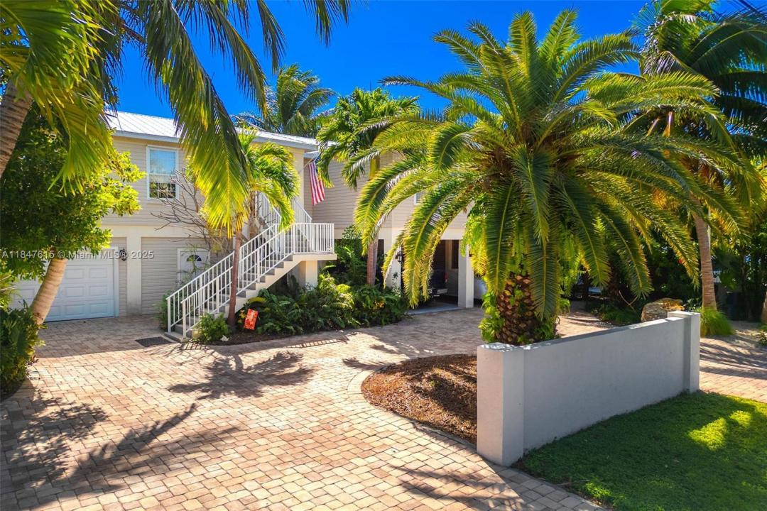 17054 Coral Dr, Sugarloaf, Florida 33042, Stati Uniti