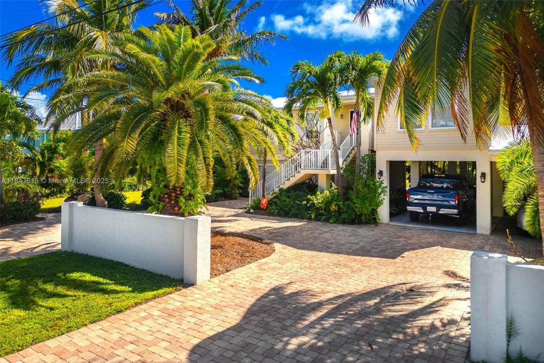17054 Coral Dr, Sugarloaf, Florida 33042, Stati Uniti