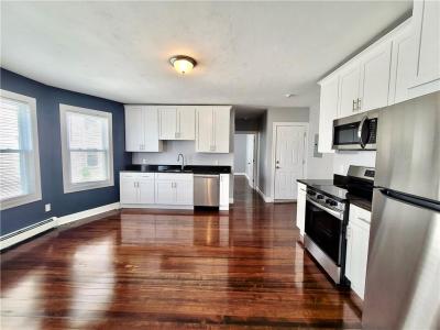 884 Main Street 2R, Pawtucket, RI 02860, USA