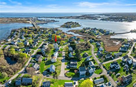 25 Scallop Shell Road, Narragansett, RI 02882, USA