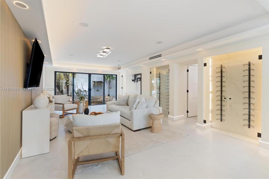 1108 Harrison St, Hollywood, 佛羅里達州 33019, 美國