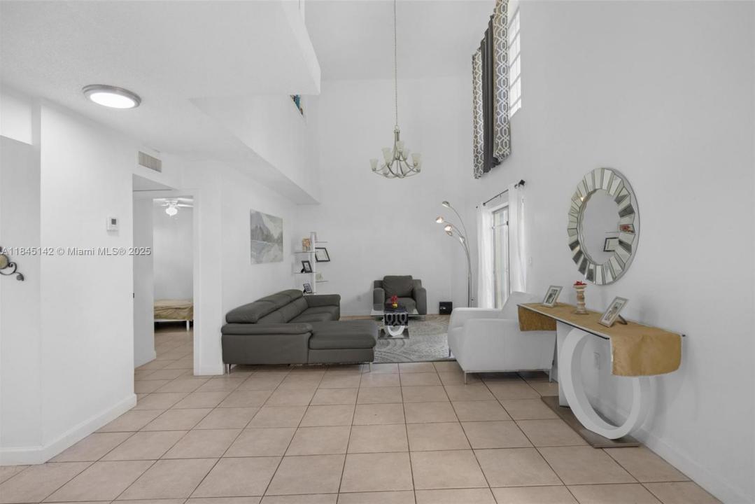 8500 SW 109th Ave 6-112, Miami, Florida 33173, Estados Unidos