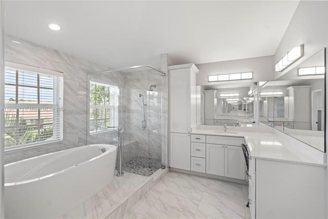 19410 NW 6th St, Pembroke Pines, Florida 33029