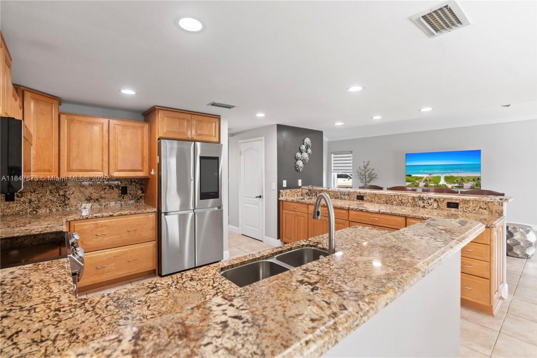 19410 NW 6th St, Pembroke Pines, Florida 33029