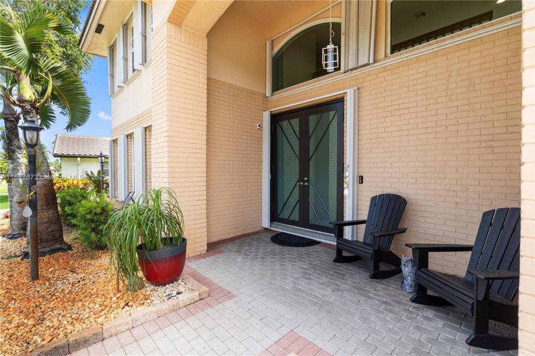 19410 NW 6th St, Pembroke Pines, Florida 33029