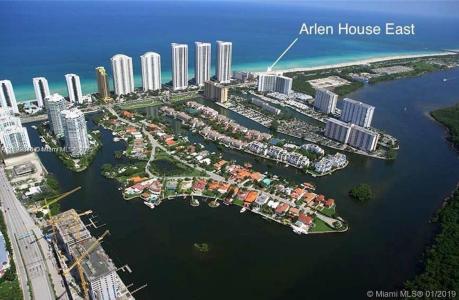 100 Bayview Dr 1405, Sunny Isles Beach, Florida 33160, USA