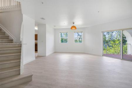 8650 NW 97th Ave 206, Doral, Florida 33178, USA