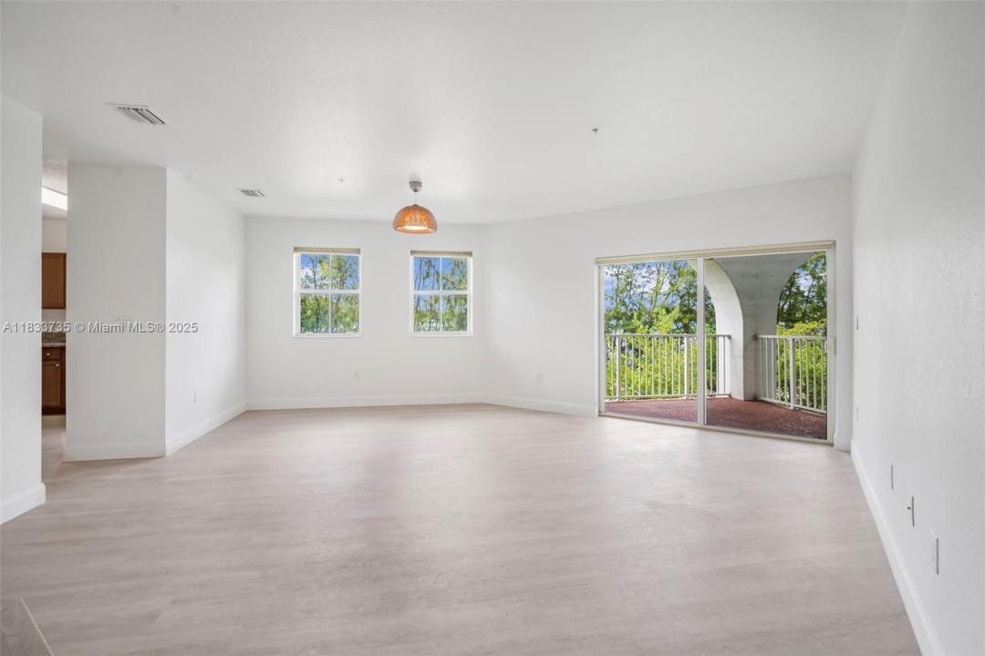 8650 NW 97th Ave 206, Doral, Florida 33178