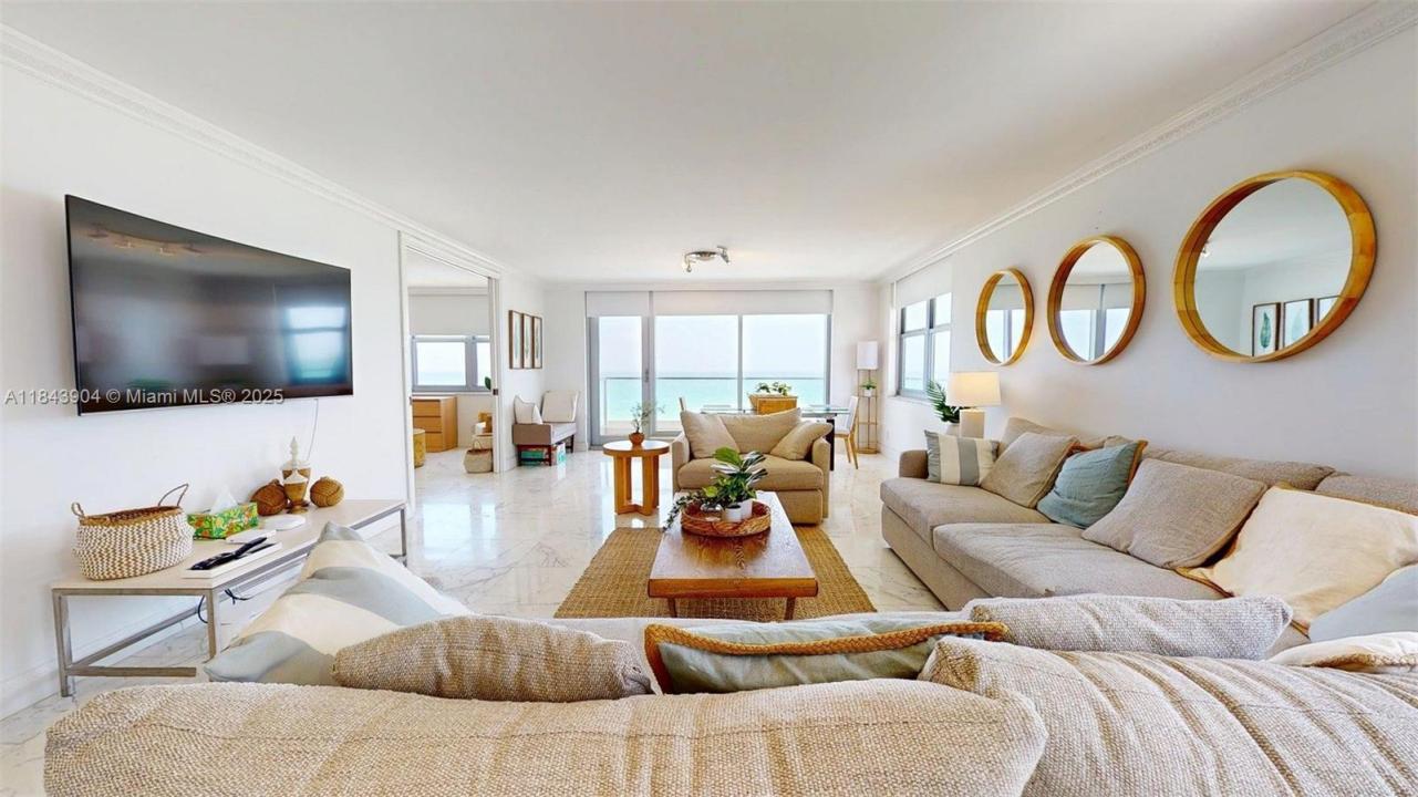 1912 S Ocean Dr 9A, Hallandale Beach, Floride 33009, États-Unis