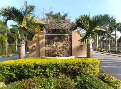 929 SW 147th Ave 2008, Pembroke Pines, Florida 33027, USA