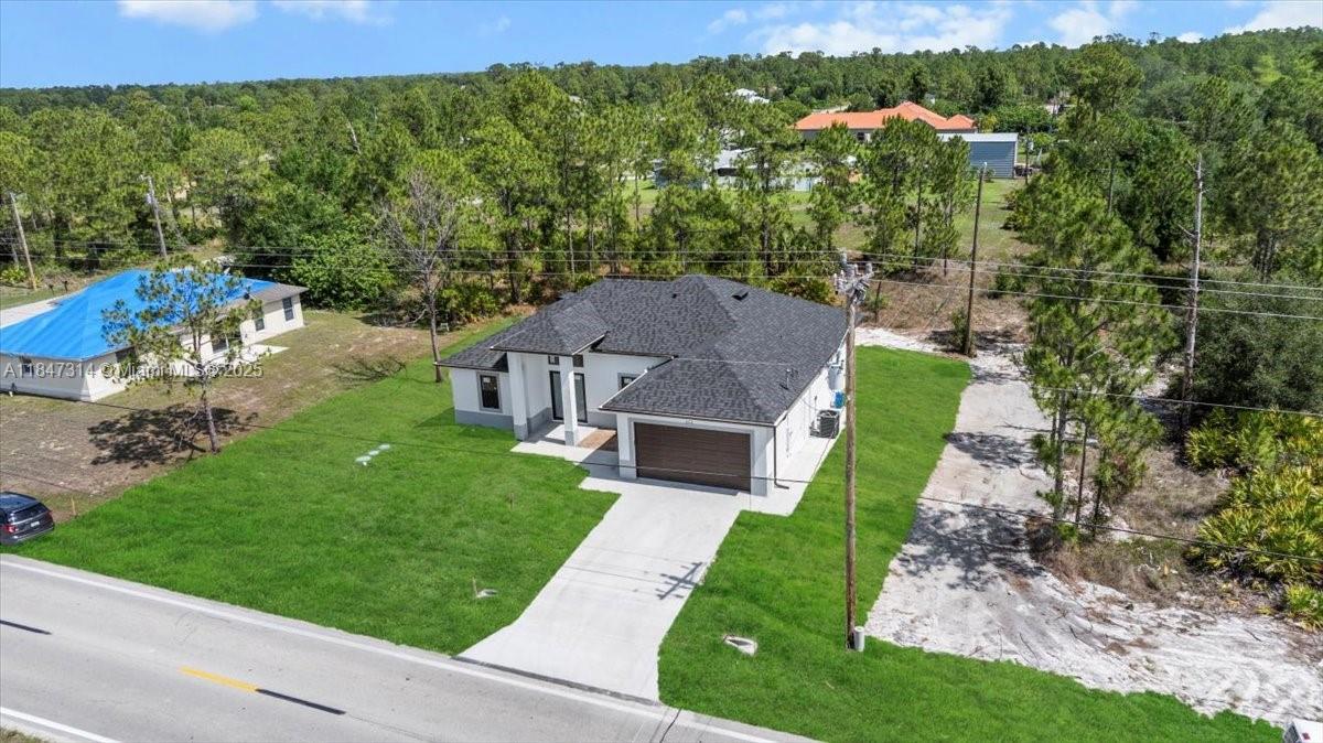 203 E 10 th ST, Lehigh Acres, Florida 33972