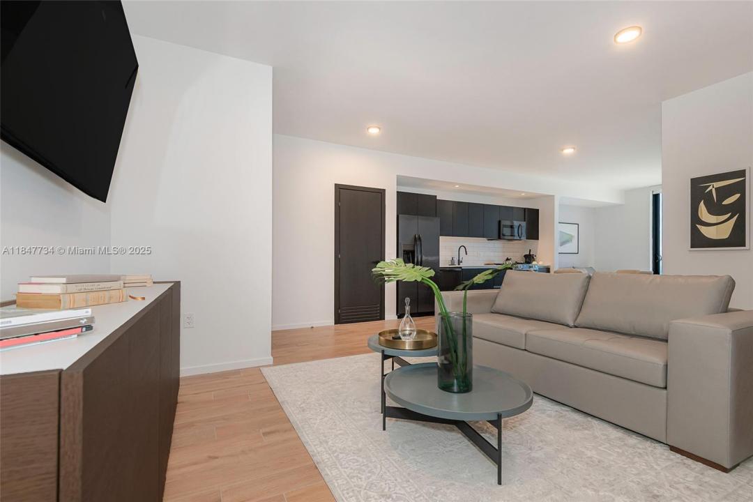 398 NE 5th St 4417, Miami, Florida 33132, Stati Uniti