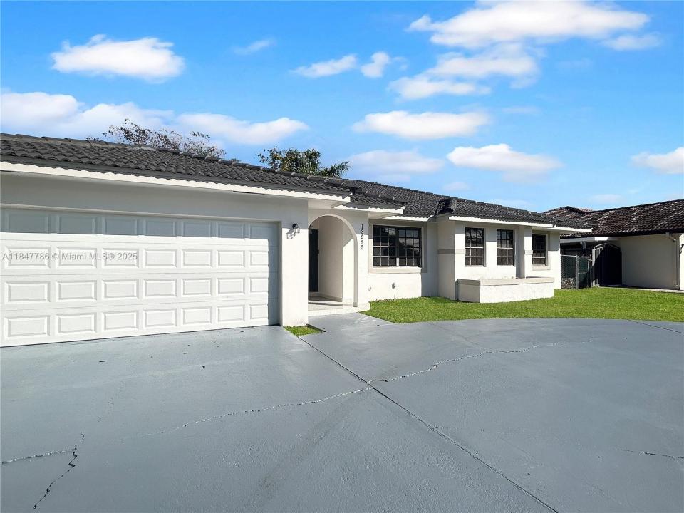 13925 SW 26th Ter, Miami, Florida 33175, Amerika Birleşik Devletleri