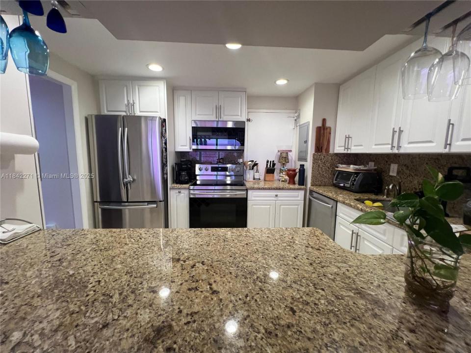 11111 Biscayne Blvd 20E, Miami, Florida 33181, Stati Uniti