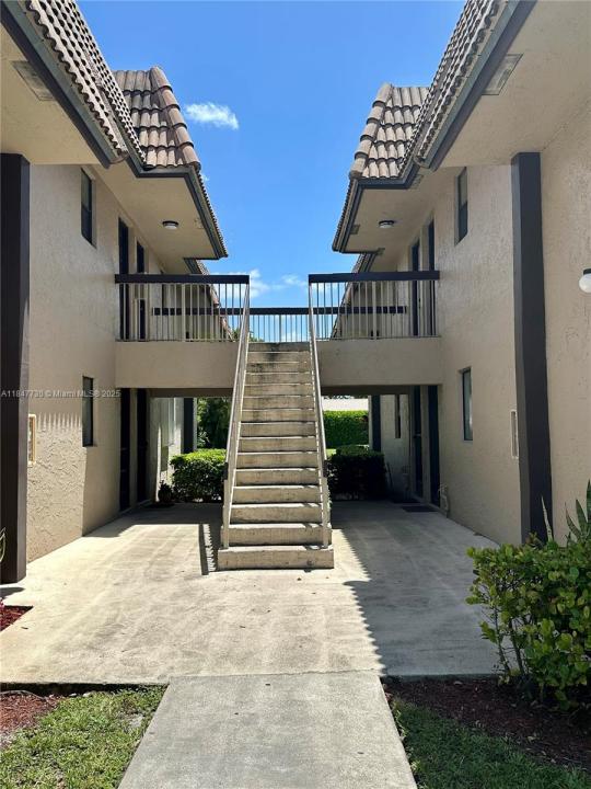 10722 Royal Palm Blvd 8-2, Coral Springs, Florida 33065