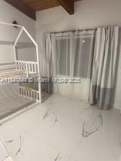 Hallandale Beach, Florida 33009, Stati Uniti