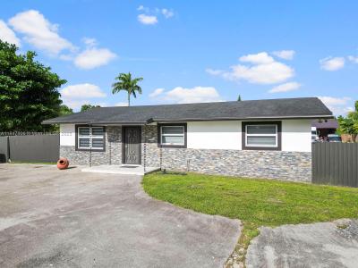 15305 SW 209th Ave, Miami, Florida 33187, USA