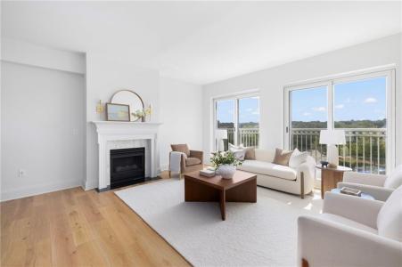 1 Tower Drive 302, Portsmouth, Rhode Island 02871, États-Unis