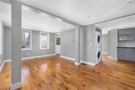 119 Doyle Avenue 3, Providence, RI 02906, USA