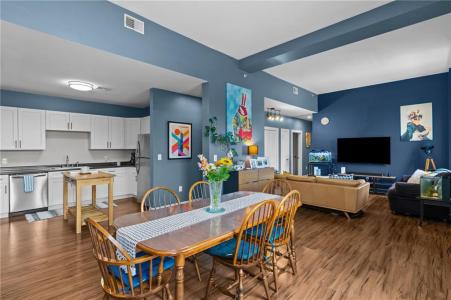39 Webster Avenue 201, Pawtucket, RI 02860, USA