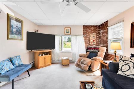 24 Schoolhouse Road, Warren, ロードアイランド 02885, アメリカ合衆国