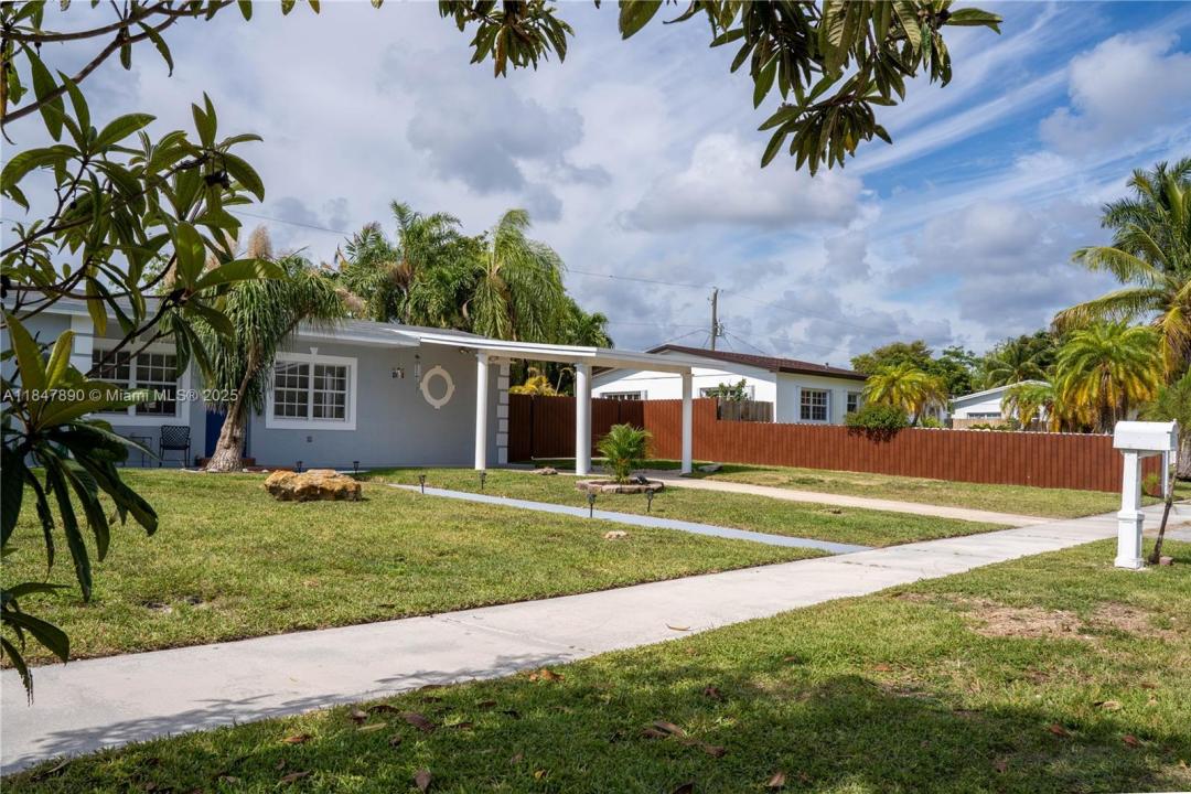 10120 Nicaragua Dr, Cutler Bay, Floryda 33189, USA