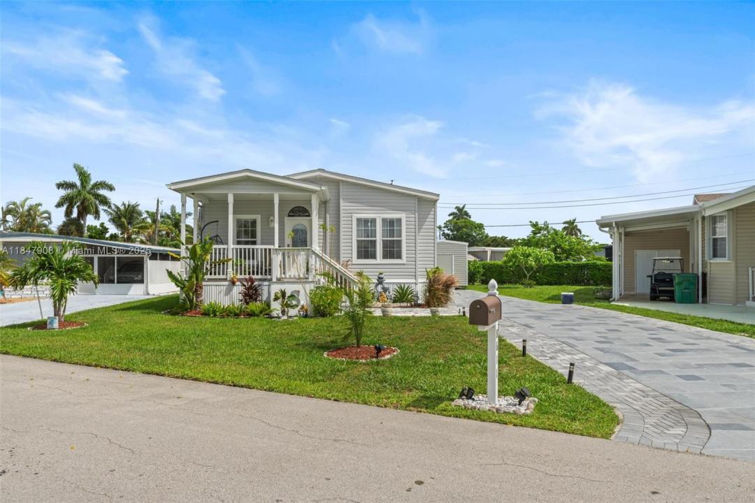 8611 SW 20th St, Davie, 佛罗里达州 33324, 美国