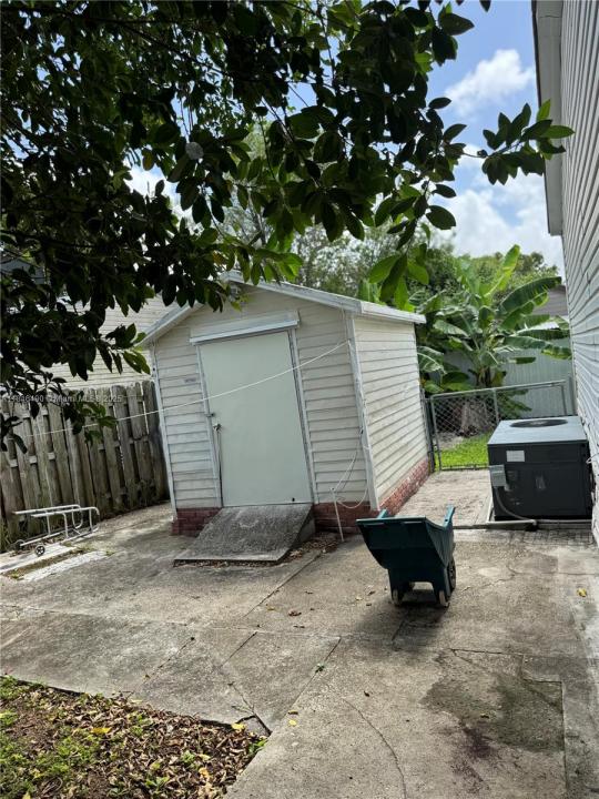 220 NE 12 ave 158, Homestead, Florida 33030