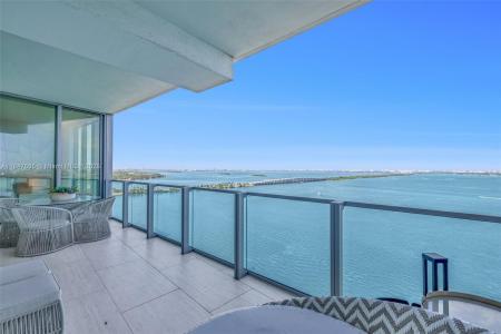 2900 NE 7th Ave 2103, Miami, Florida 33137, USA