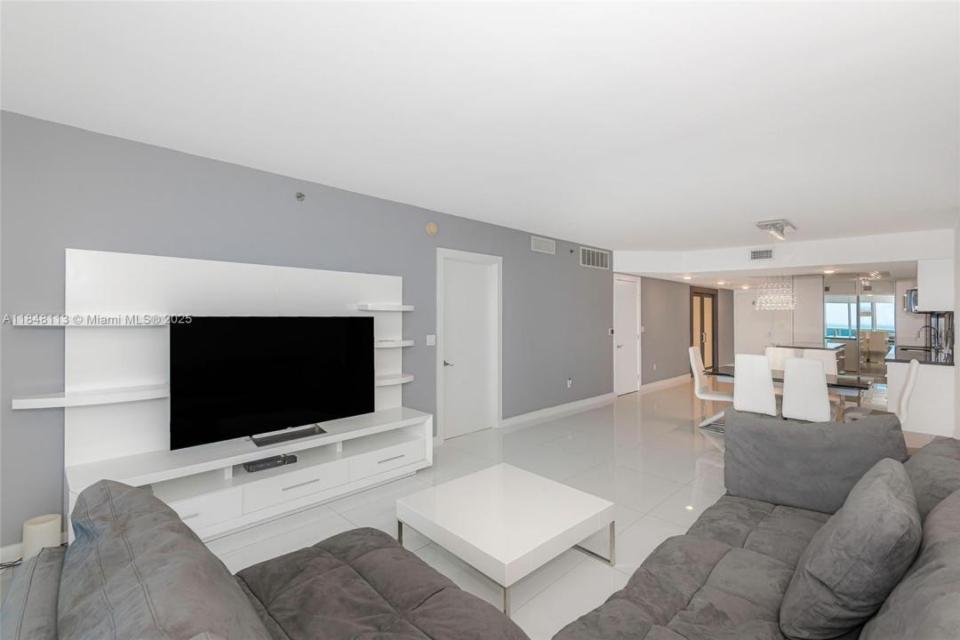 1850 S Ocean Dr 2702, Hallandale Beach, Floride 33009, États-Unis