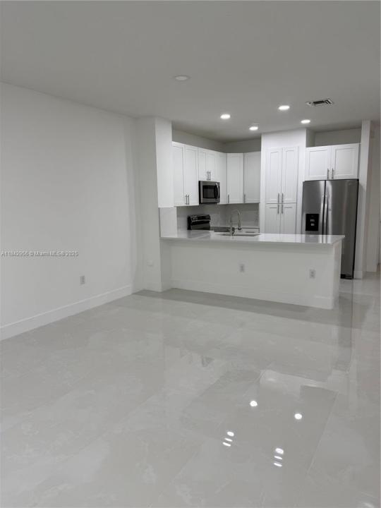 8132 SW 17th Ct, North Lauderdale, פלורידה 33068, ארצות הברית של אמריקה 