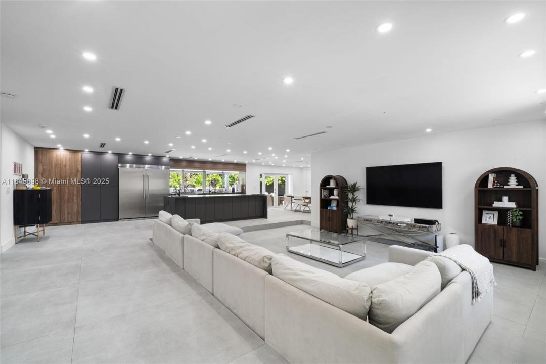 20600 NE 22nd Ct, Aventura, 佛羅里達州 33180, 美國