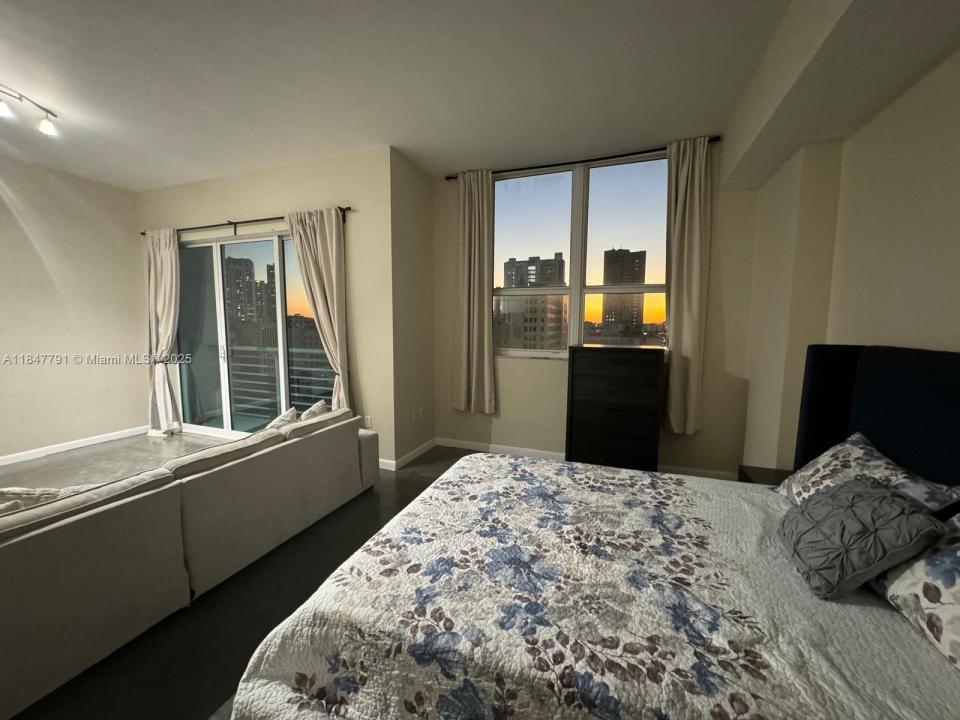 133 NE 2nd Ave 1417, Miami, Florida 33132
