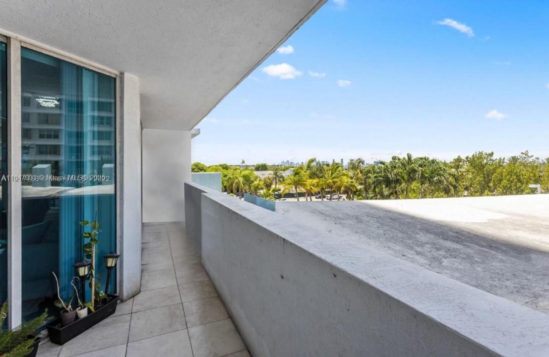 1881 79th St Cswy 404, North Bay Village, فلوريدا 33141, الولايات المتحدة