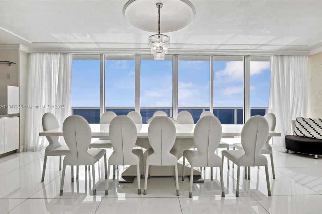 1830 S Ocean Dr 5102, Hallandale Beach, Florida 33009, Stati Uniti