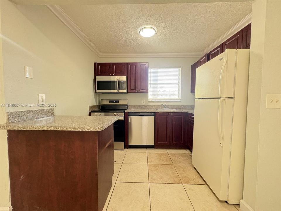 400 NW 65th Ave 106, Margate, Florida 33063