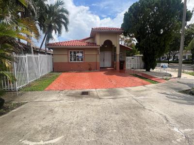 3192 W 70th St 3192, Hialeah, Florida 33018, USA