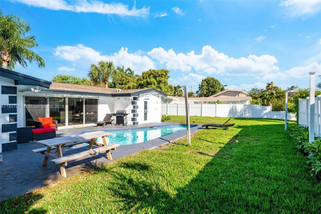 1200 NE 27th Way, Pompano Beach, 佛羅里達州 33062, 美國