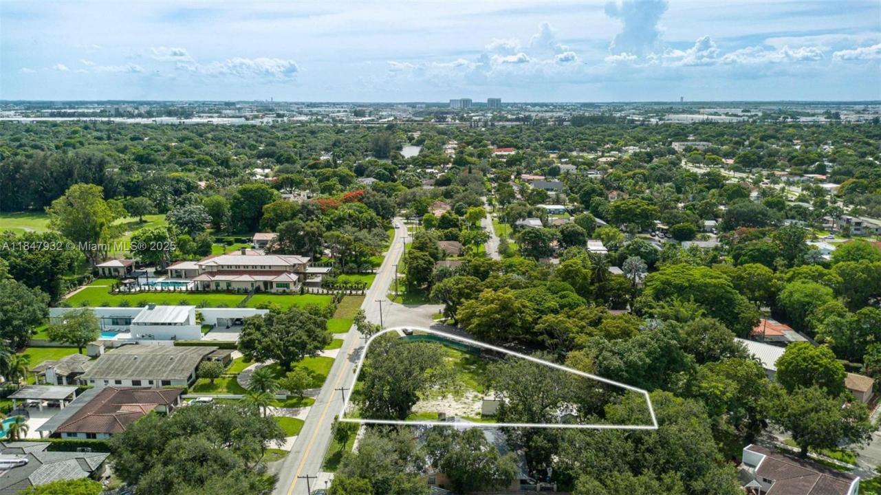 281 Hunting Lodge Dr, Miami Springs, Florida 33166, HOA KỲ