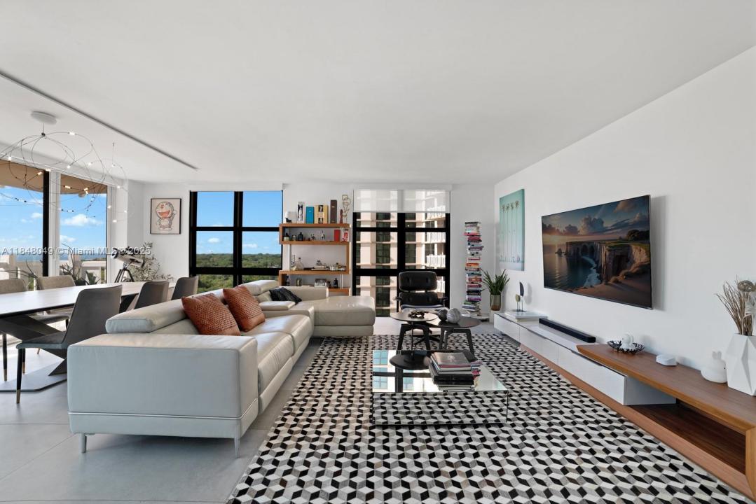 1121 Crandon Blvd F702, Key Biscayne, Florida 33149, Estados Unidos