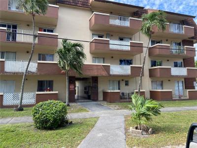 680 Miller Dr W402, Miami Springs, Florida 33166, USA