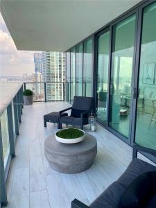 3131 NE 7th Ave 2801, Miami, Florida 33137, USA