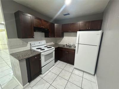 5321 NW 21st Ct. A, Lauderhill, Florida 33313, USA