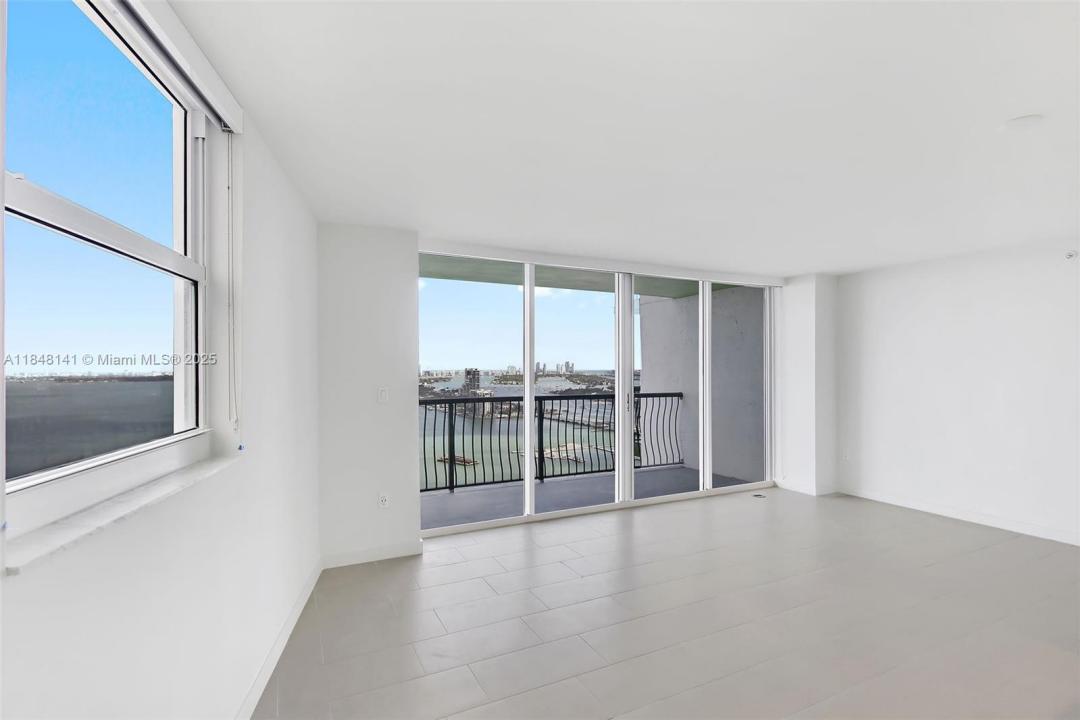 1756 N Bayshore Dr 16A, Miami, Florida 33132
